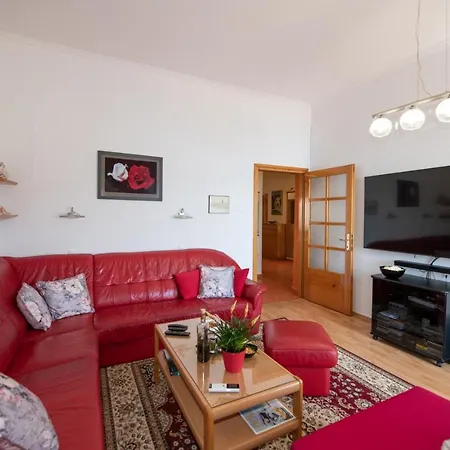 Slatina Apartment *